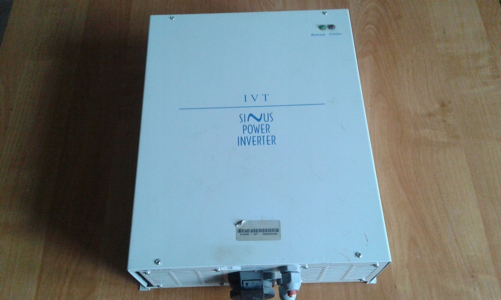 Przetwornica 12/230V 1000/2000W Sinus Uszkodzona