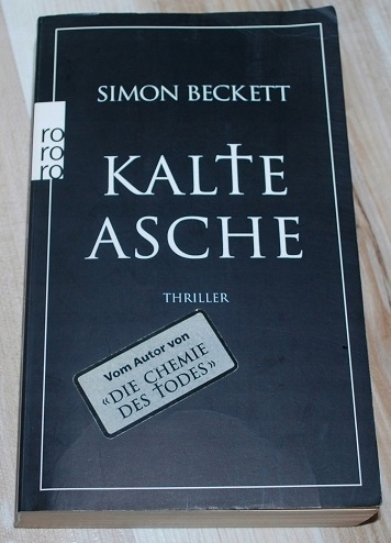 Kalte Asche David Hunter Simon Beckett thriller