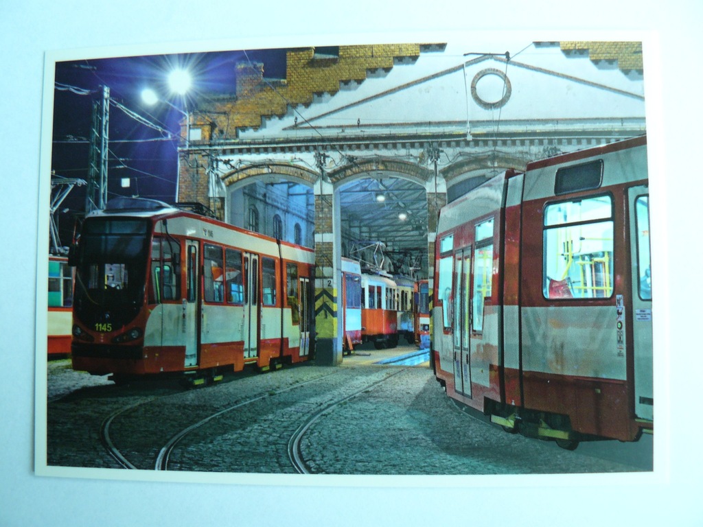 Zajezdnia tramwajowa nocą-Gdańsk Nowy Port - 2013r