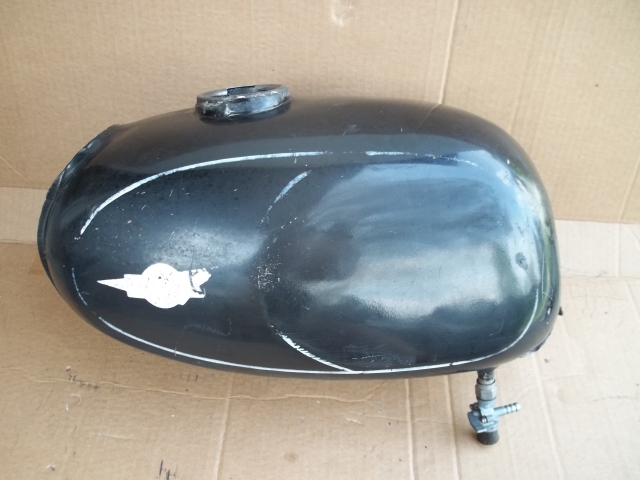 Zbiornik paliwa WSK 125 Garbuska 175 kranik BAK