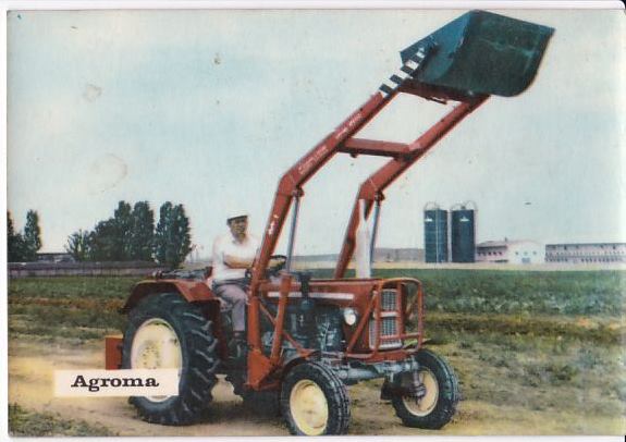Ładowacz czołowy T210