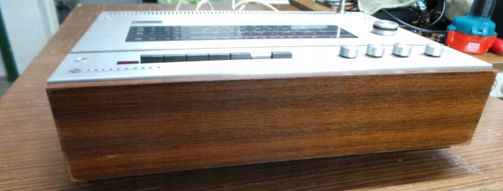 Telefunken R205 działa do przeglądu