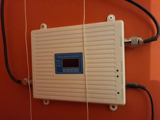 Wzmacniacz GSM 900/1800 DCS (LTE) LCD2000 + Anteny