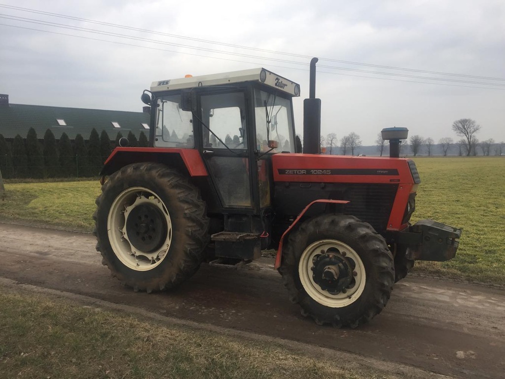 Zetor ZTS 10245