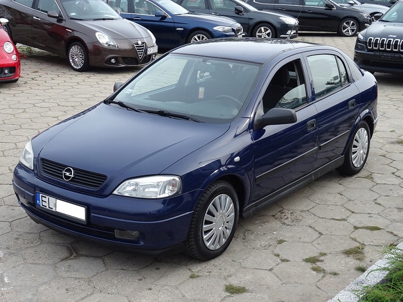 Opel Astra 1.4 Benzyna* 90KM* Na łańcuszku* Salon