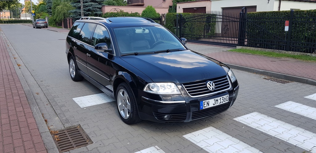 VW Passat B5 FL CZARNY PAKIET CHROM XENON SZYBER