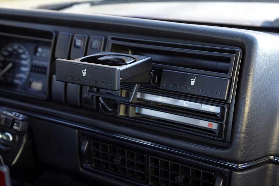 NOWY UCHWYT NA KUBEK CUPHOLDER VW LUPO VW GOLF MK2 7224224675