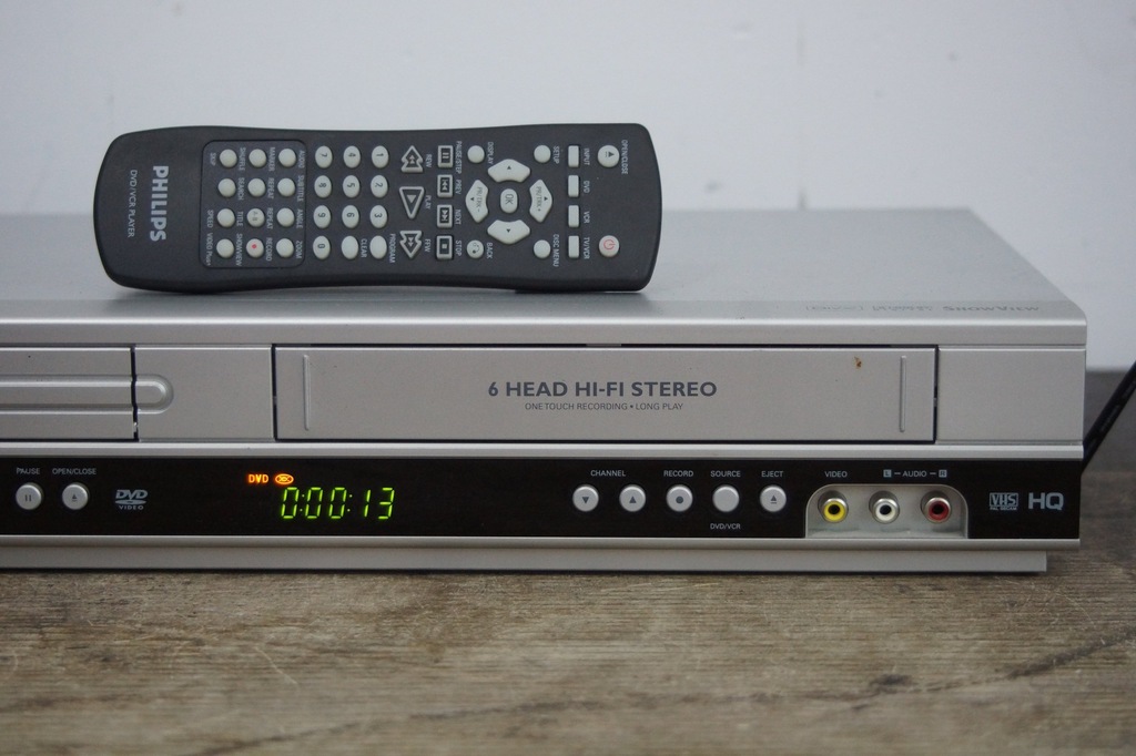 ODTWARZACZ DVD/VCR PHILIPS DVP3350V STAN DOBRY 7018896938