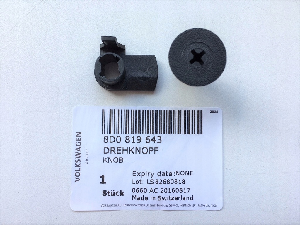 Spinka śruba mocowanie podszybia 8D0819643 A4 B5