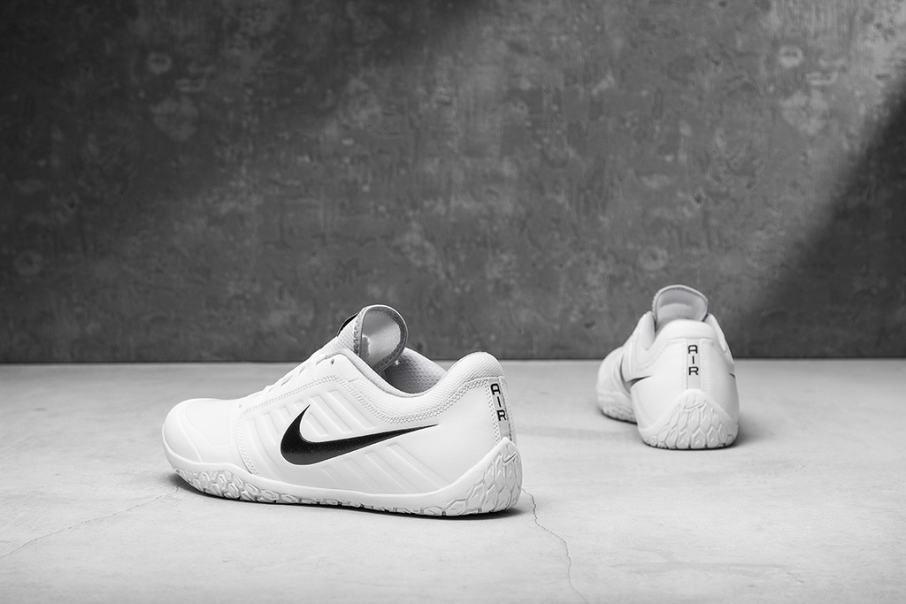 nike air pernix white