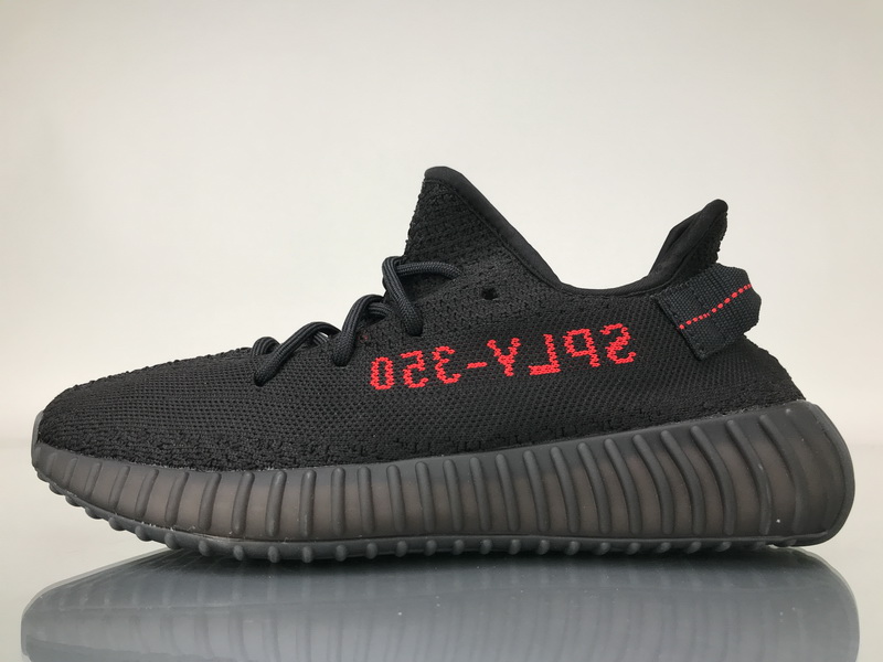 adidas yeezy 700 2018