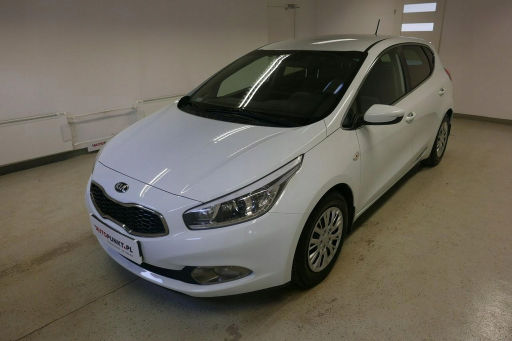 Kia Cee'd 1.6 CRDI 128 KM M Business Line Polski