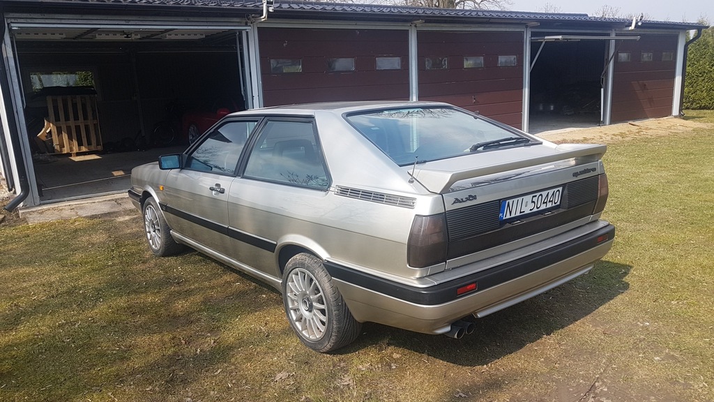 Audi quattro b2