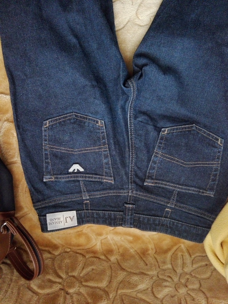 Armani Jeans 72 cm