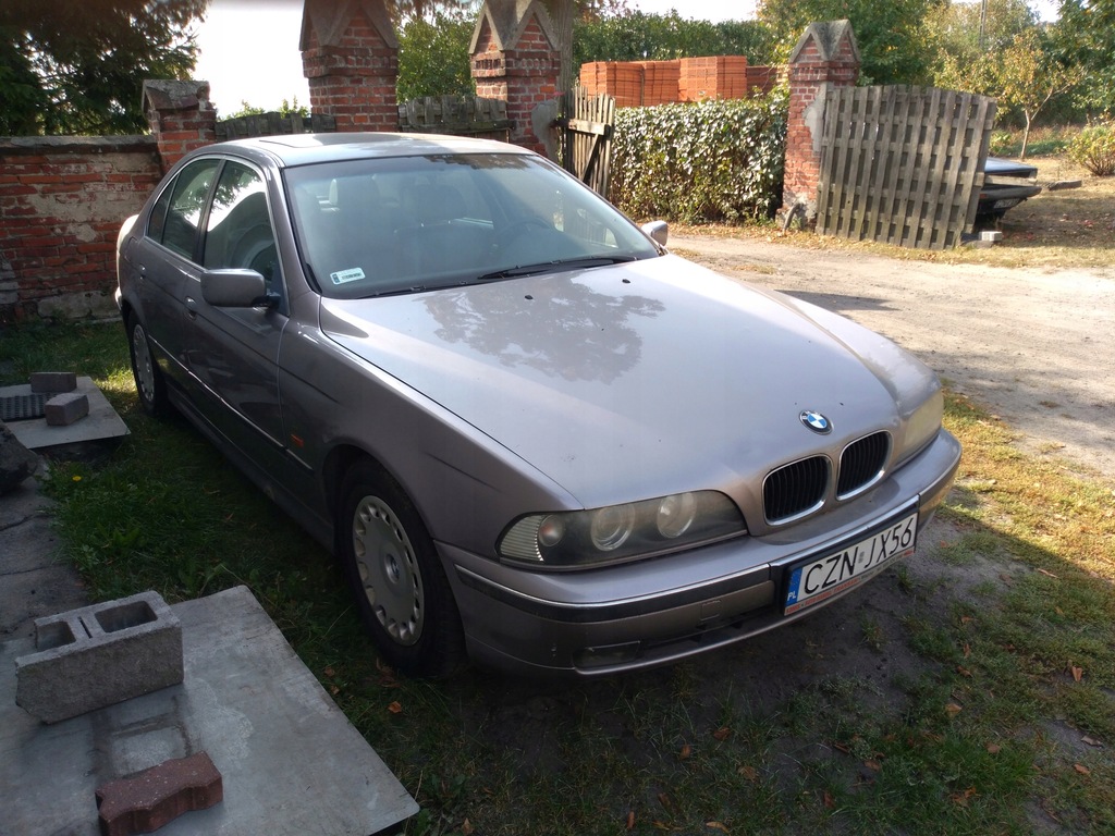 BMW E39 528i skóry 7587797825 oficjalne archiwum Allegro