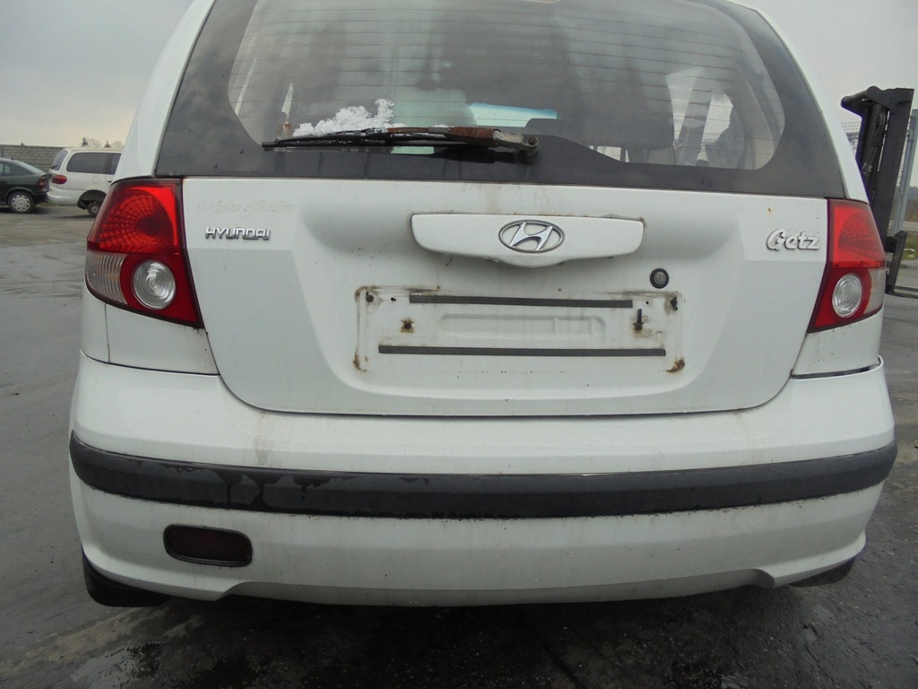 ZDERZAK TYŁ TYLNI TYLNY HYUNDAI GETZ KOMPLETNY