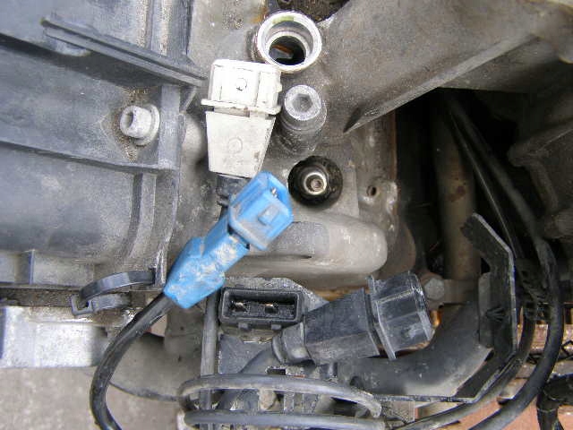 AUDI A4 B5 CZUJNIK WAŁU 2,6 V6 SILNIK ABC