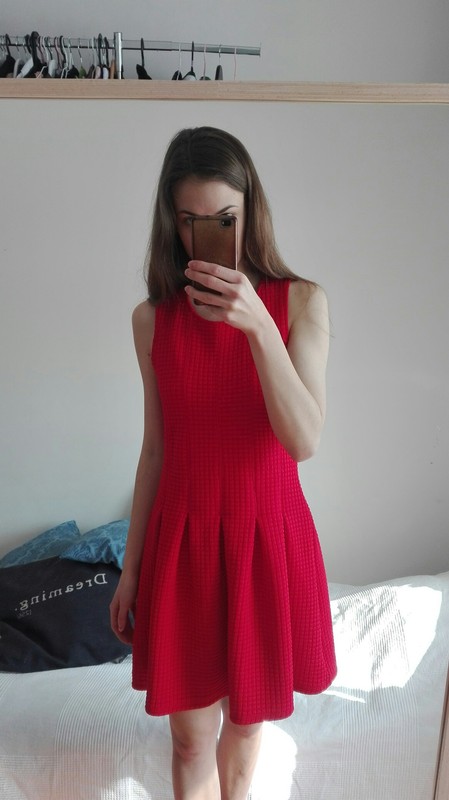 Sukienka czerwona rozkloszowana H&M 36 38 M