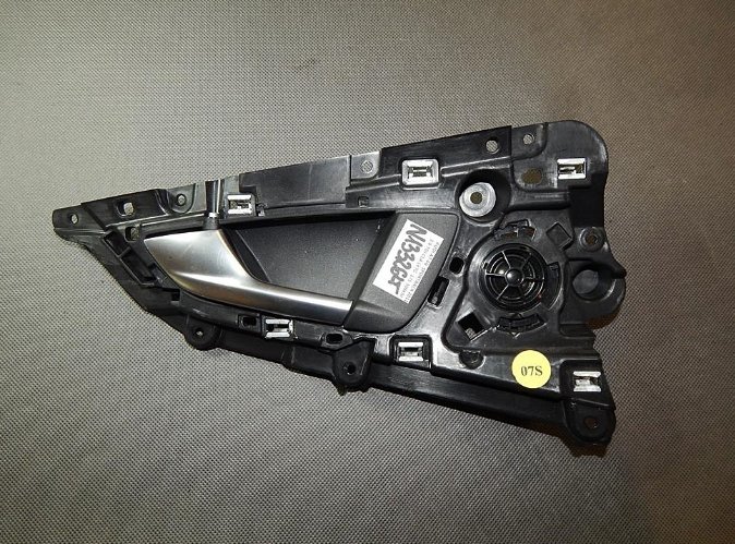 AUDI A7 4G INTERIOR DOOR HANDLE LEFT REAR 4G8839019