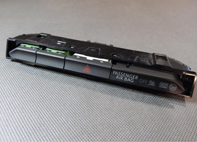 VW PASSAT B8 switch of warning lights 3G1853770A