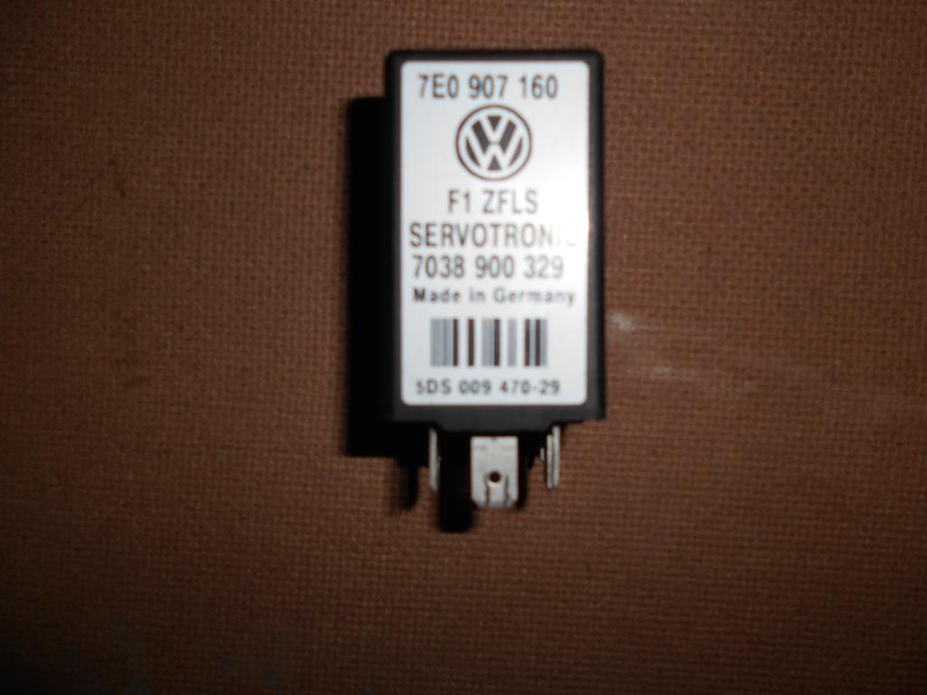 relay module SERVOTRONIC VW T5 7E0907160