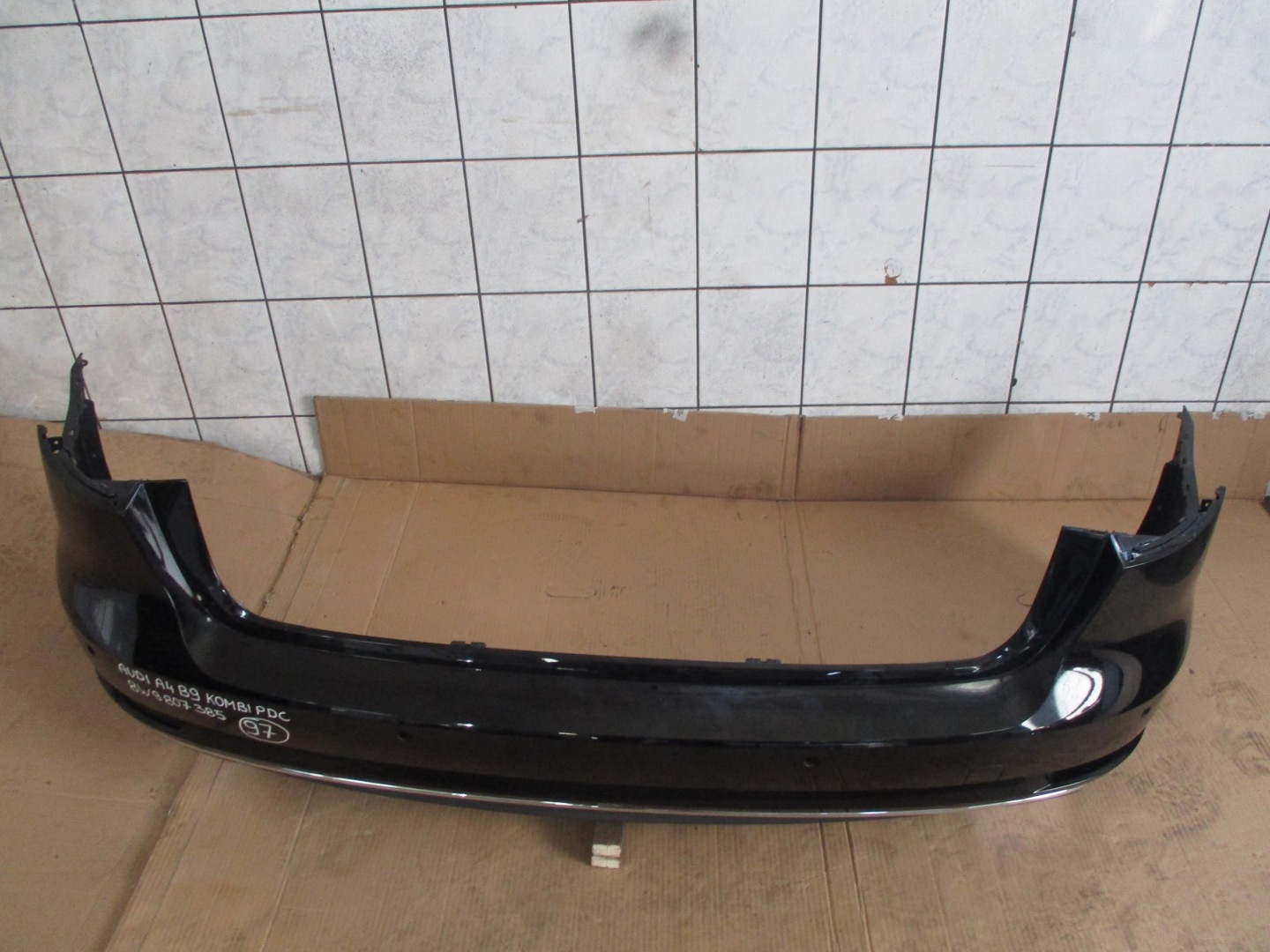 bumper rear part Audi A4,B9 Kombi PDC CHROM 8W9807385