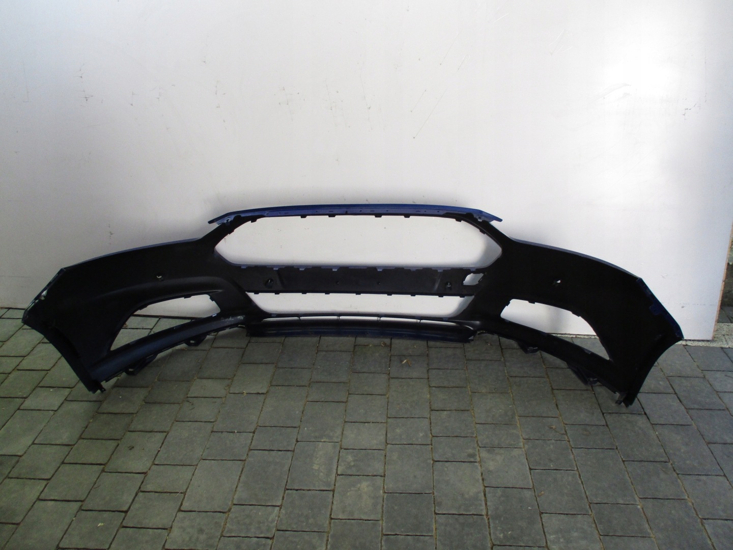bumper front Ford Mondeo MK5 PDC DS7V17D957A