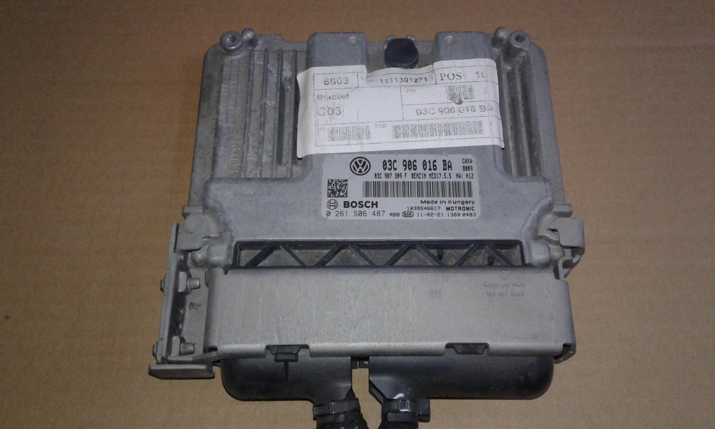 computer control unit 03C906016BA 0261S06487 *K12