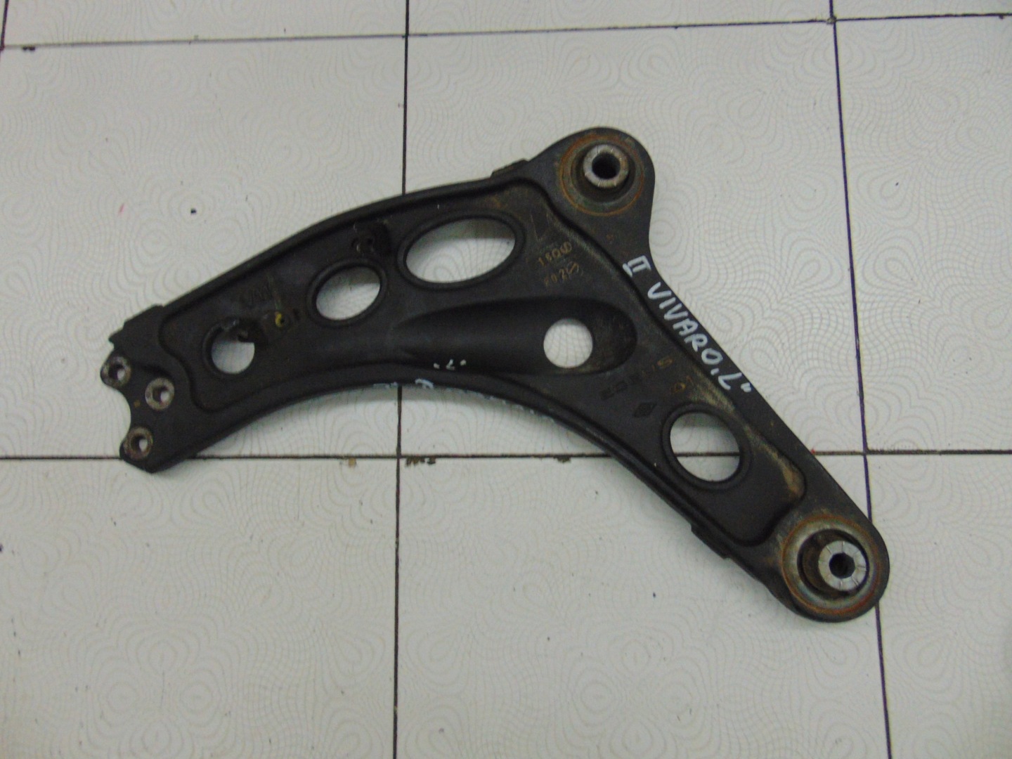 QUERLENKER LINKS OPEL VIVARO II 2