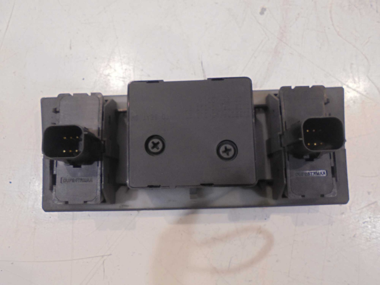 PANEL OGRZEWANIA sjedala CHRYSLER PACIFICA 3.5 V