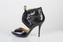 Čierne lakované sandále Osana Výpredaj 40 Pohlavie Výrobok pre ženy