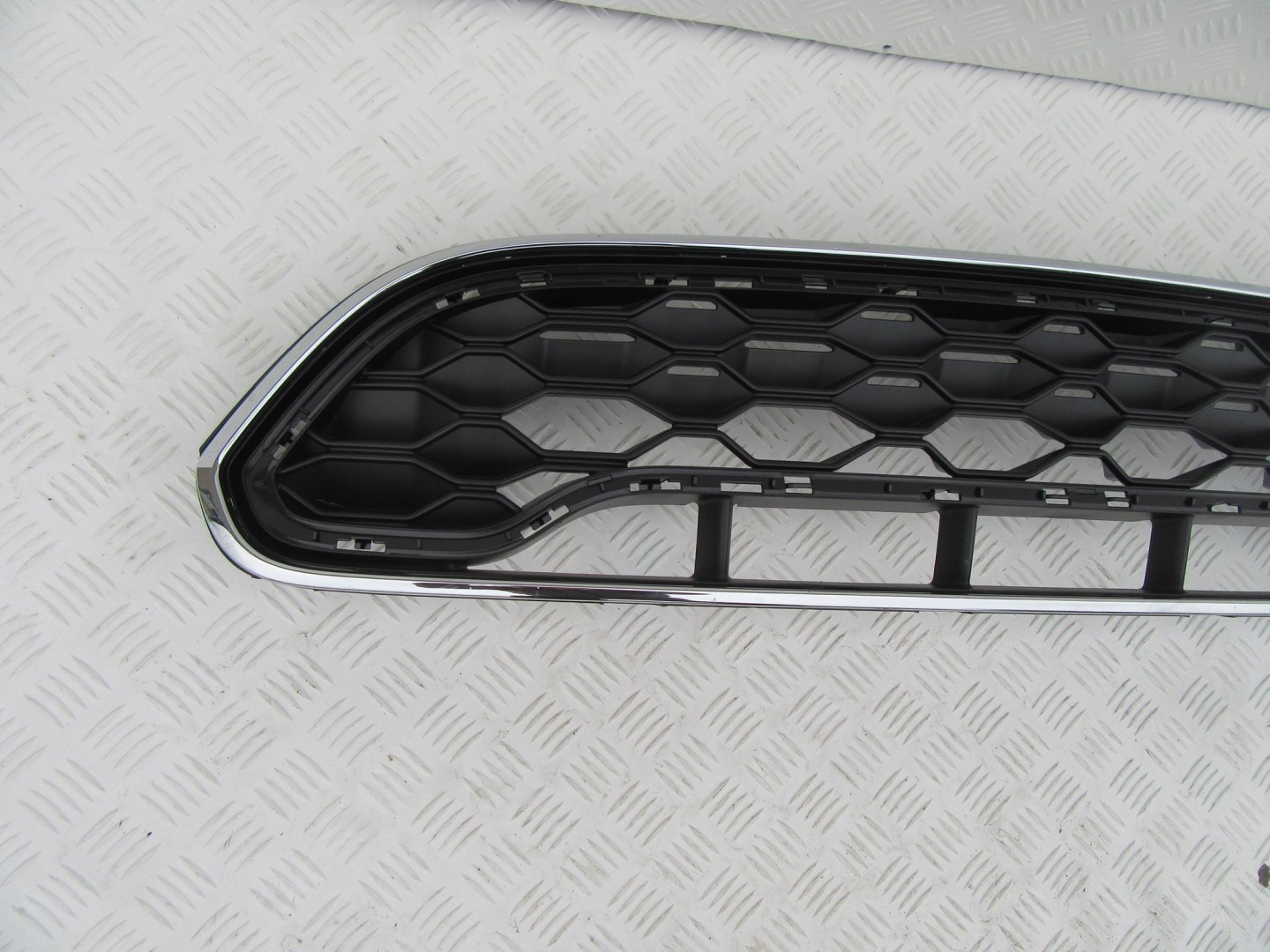 Mini Countryman F60 Kühlergrill FRONTGRILL Kühlergitter 7405405 - Thumbnail 2