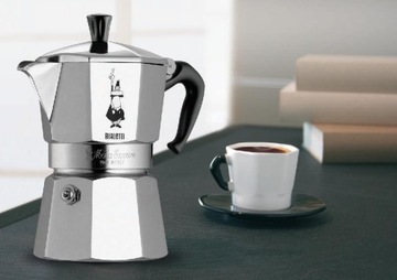 Кофеварка Bialetti Moka Express классическая 670 мл 12 чашек