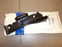 фото thumb №1, Nissan qashqai кронштейн люк nowe оригинал