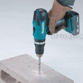 Отвертка MAKITA DF457DWE Фонарик 2Aku 18В 3 года