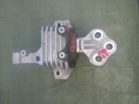 фото thumb №1, Cherokee kl кронштейн подушка коробки передач 2.4 2014-