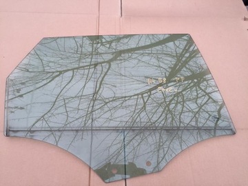 фото thumb №1, Audi a4 b8 стекло дверь правые зад 2012r. 8k универсал