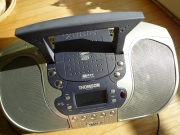 THOMSON TM 9850 MP3-РАДИОПЛЕЕР БОЛЬШОЙ БУМБОКС