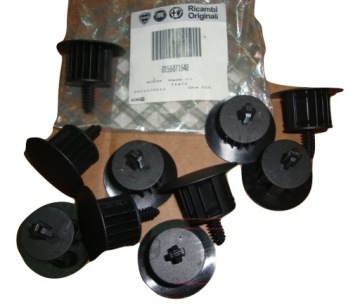 фото thumb №1, Alfa romeo 159 sedan штифт wykł. багажника чорний