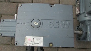 SEW INVERTER 0,55 кВт 354 об/мин разные