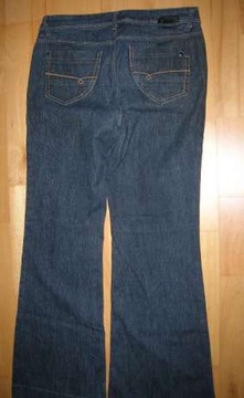 Spodnie jeans czarne w prążki z lycrą rozm. 40