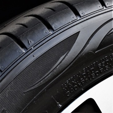 Чернитель ProElite DR BLACK Tire для черных шин 750мл