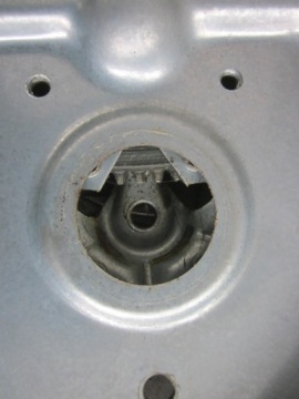 фото thumb №5, Механизм стекло правый задняя volvo v50 04-06r