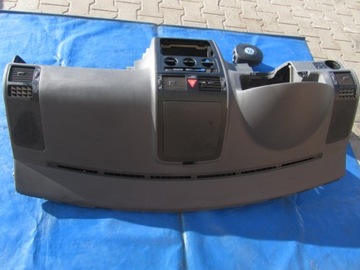 фото thumb №7, Панель роздавальна консоль vw touran i