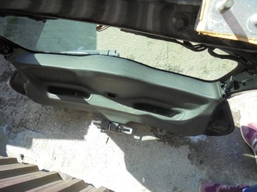 фото thumb №3, Кришка задня скло volvo v40 ii 2012-