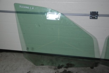 фото thumb №3, Скло двері перед передня freelander 2 ii