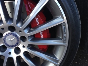 Наклейка на передний суппорт Mercedes W217 W222 AMG