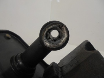 фото thumb №4, Отбойник кронштейн бампера заднего bmw z3 anglik