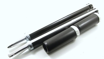 Амортизаторы x2 зад +отбойники +защитные накладки mazda 3 bk 2003-2009 фото №1