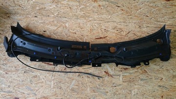 Панель під лобовим склом верхній mazda cx3 фото №1